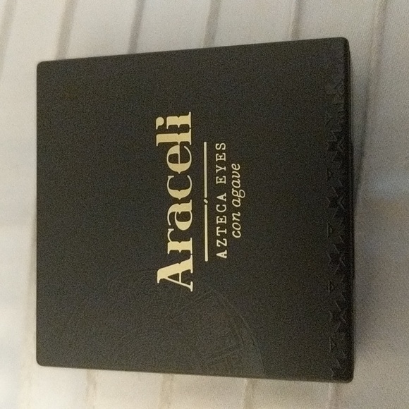 Araceli Other - NWT Araceli Eyeshadow